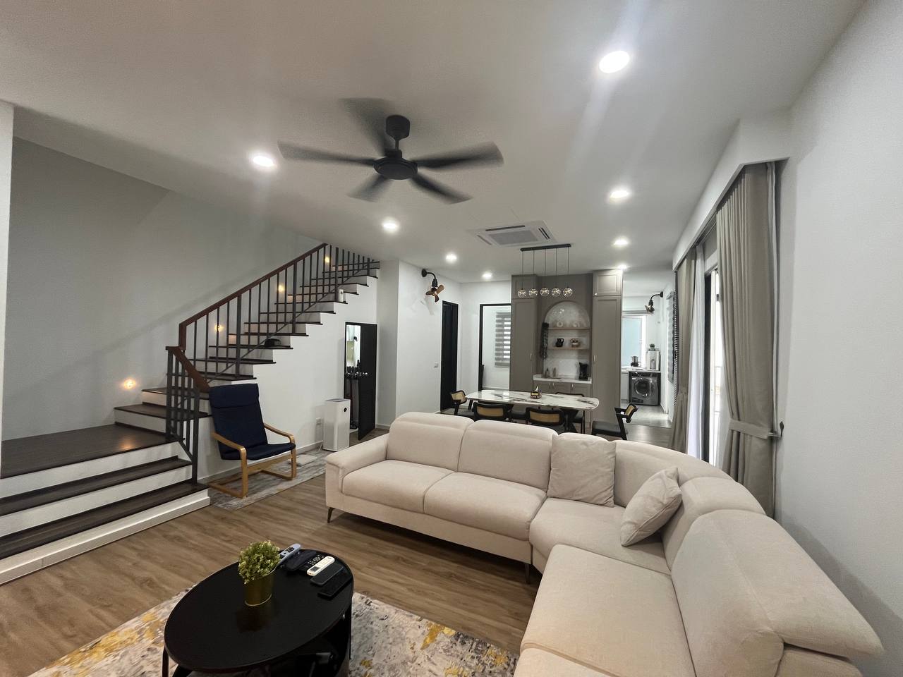 2-living&family Area - 2