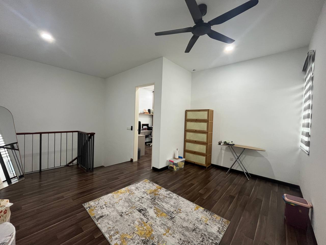 2-living&family Area - 5